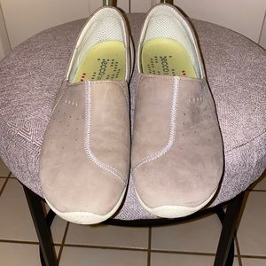 Ecco biom slip on sneakers size 40